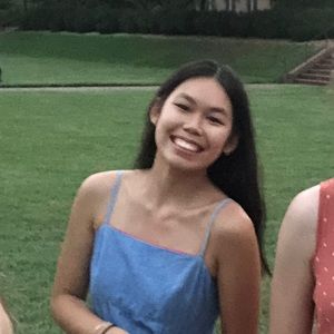 Meet your Posher, Corina